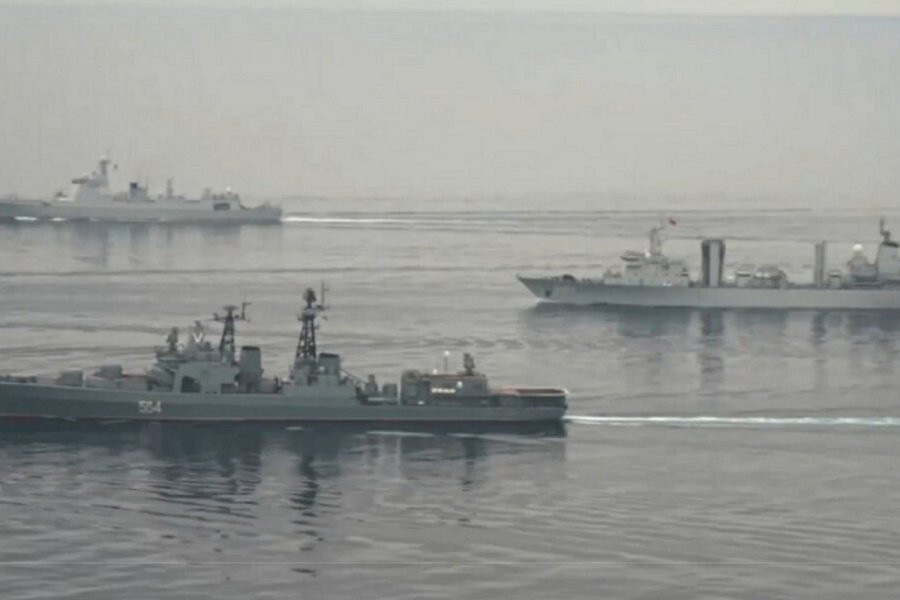 Корабли РФ и Китая приблизились к берегам США