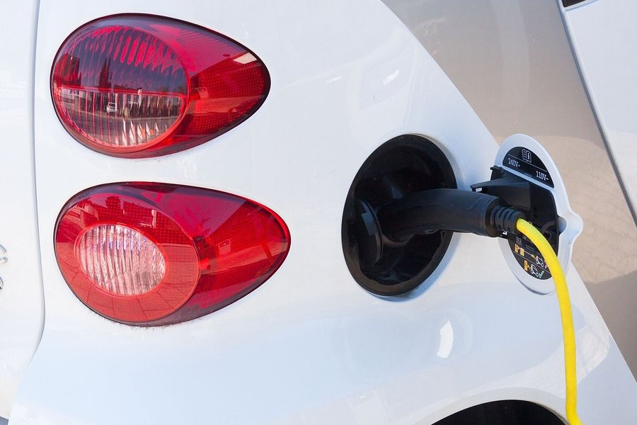 "Победа 26": в СКФУ разрабатывают источники дешёвой энергии для электрозаправочных станций