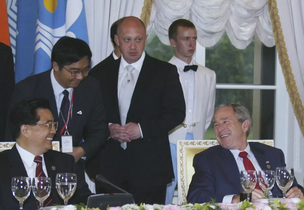 «МК» показал, как с годами менялся глава ЧВК «Вагнер» Евгений Пригожин