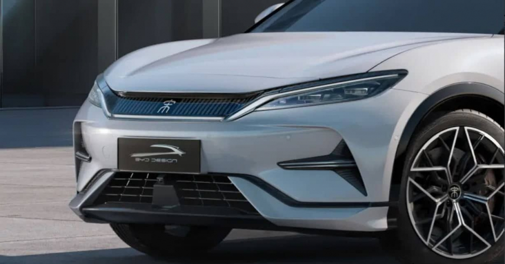 В Сети появились фотоснимки нового электрокроссовера BYD Song L