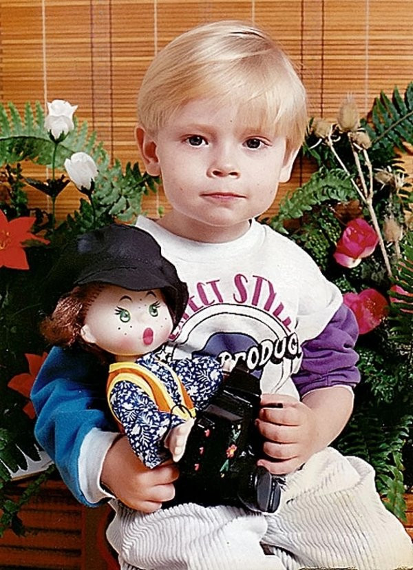 Опубликовано детское фото певца SHAMAN'a