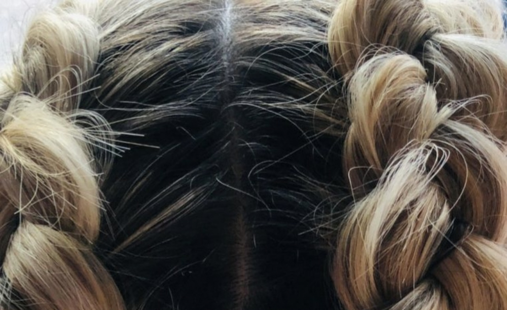 Как избавиться от седины без краски: используйте это простое домашнее средство