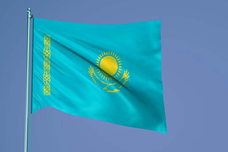 Токаев заявил, что Казахстан будет соблюдать антироссийские санкции