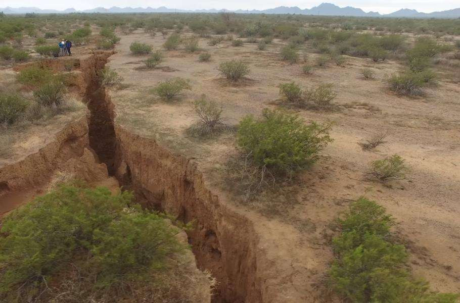 Ученые предупреждают: юго-запад США высыхает и трескается на глазах