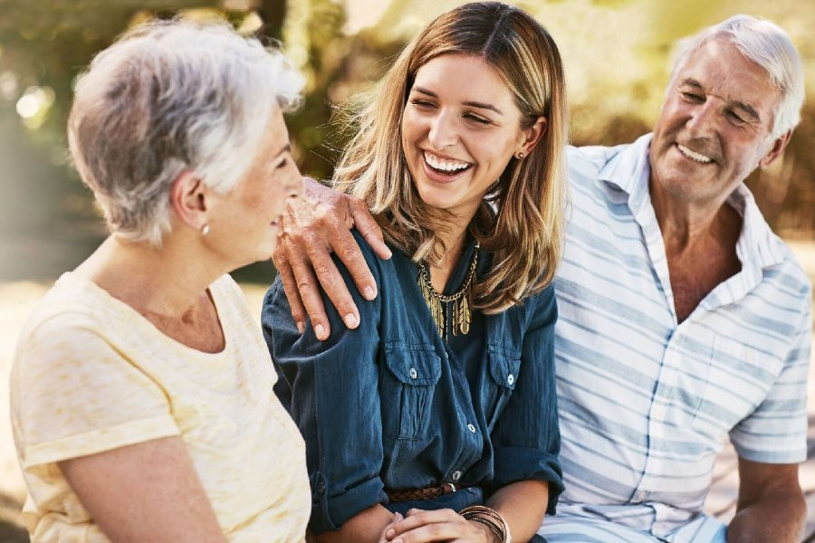 Ученые: Теплые отношения с отцом помогают выглядеть моложе