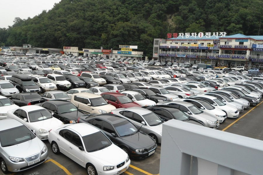 В Японии цены на подержанные машины снижаются на фоне ужесточения запрета на экспорт в Россию