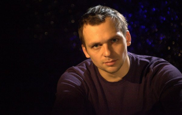 Жена актера Алексея Янина опровергла информацию о его смерти