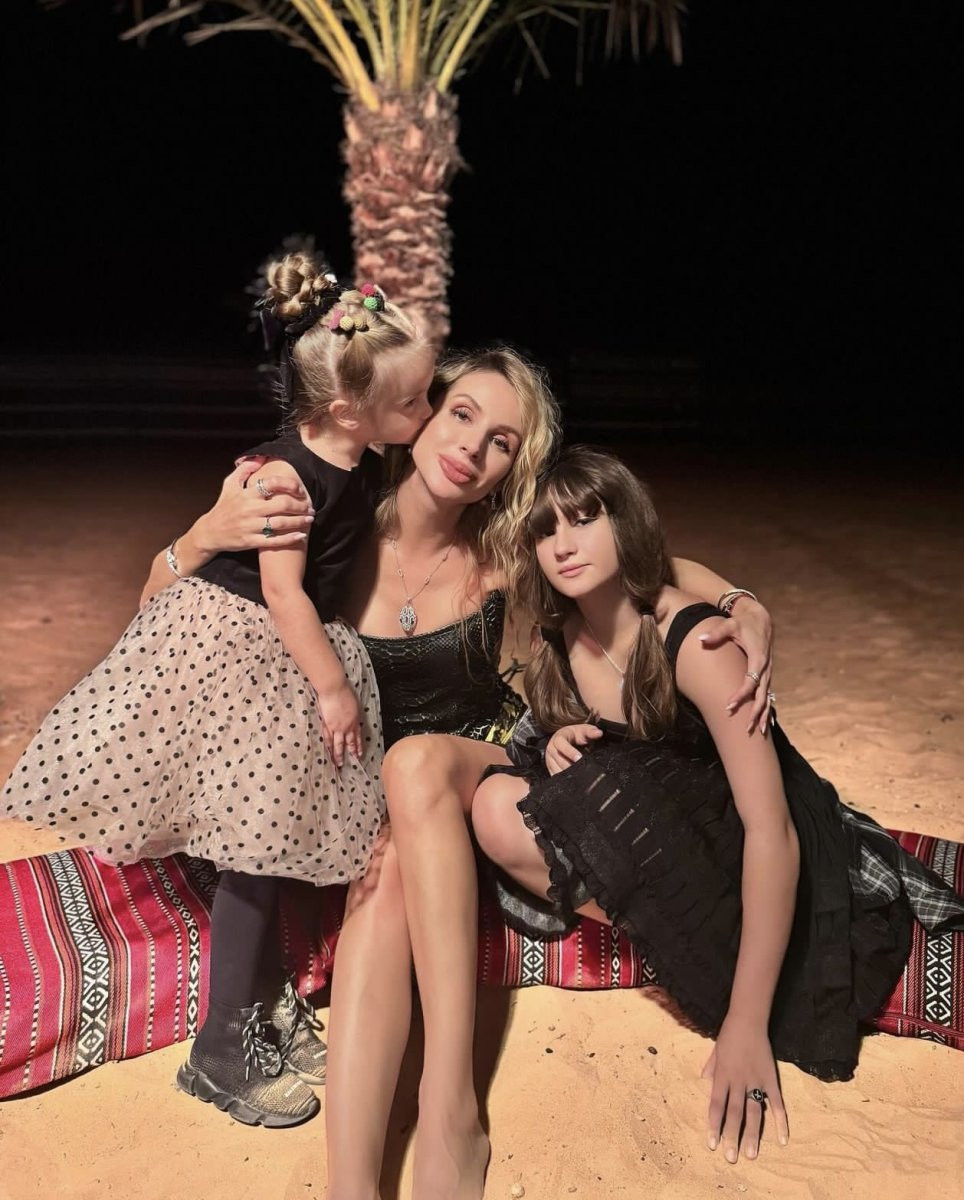 «Пускай войны закончатся»: Светлана Лобода произвела фурор в Сети новым фото