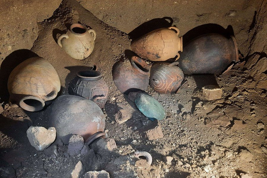 В Италии открыли неповрежденную двухкамерную этрусскую гробницу