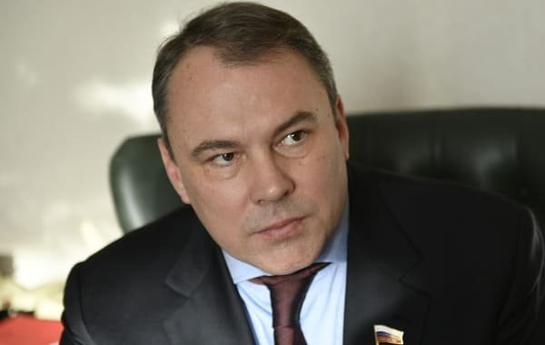 Вице-спикер Госдумы Толстой призвал присоединить к РФ четыре украинские области