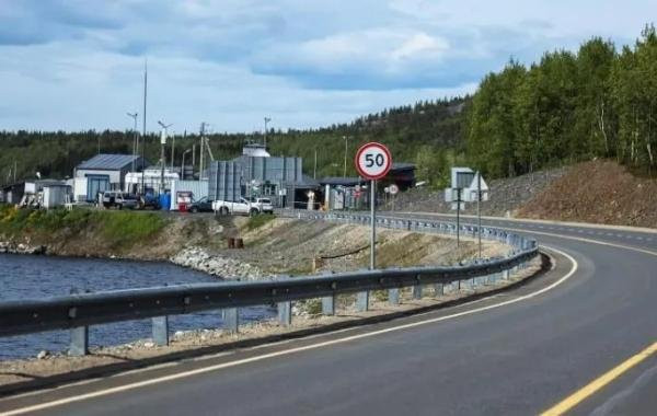 Норвегия заявила о готовности закрыть КПП на границе с Россией