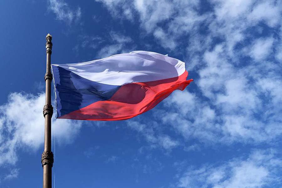 Президент Чехии заявил, что армии Евросоюза готовятся к конфликту высокой интенсивности