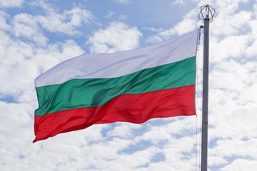 Президент Болгарии заблокировал предоставление Украине списанной бронетехники