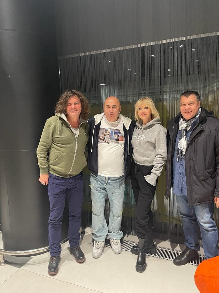 В Новосибирске заметили Валерию, Иосифа Пригожина и певца Паскаля