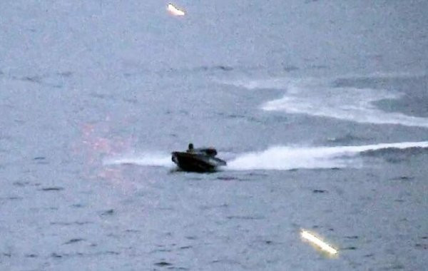 ВС РФ уничтожили безэкипажный катер Украины, который двигался в сторону Крыма