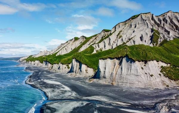 Япония пообещала следить за ситуацией после обещания Путина посетить Курилы