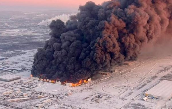 После пожара на складе Wildberries в Шушарах пропали 16 человек