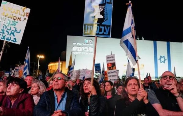 В Израиле состоялся митинг против военной операции в секторе Газа