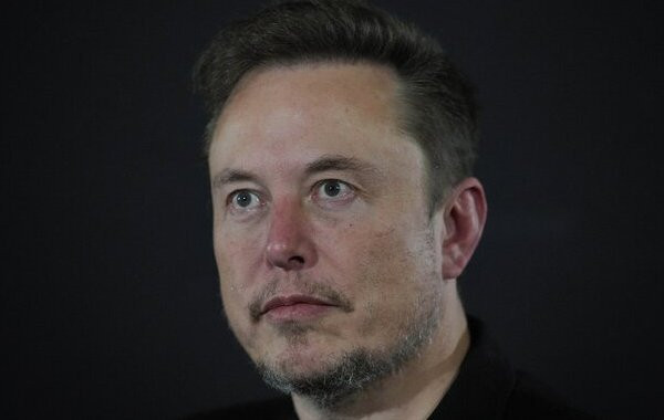 Маск публично отказался голосовать за Байдена на президентских выборах