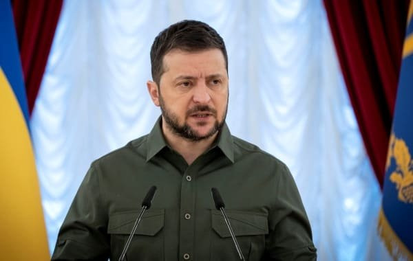 Нарышкин: компромат США способен уничтожить Зеленского как президента