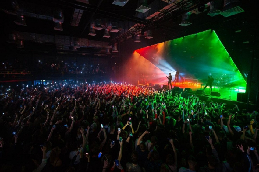 Журналисты нашли список звезд, концерты которых были отменены в 2023 году