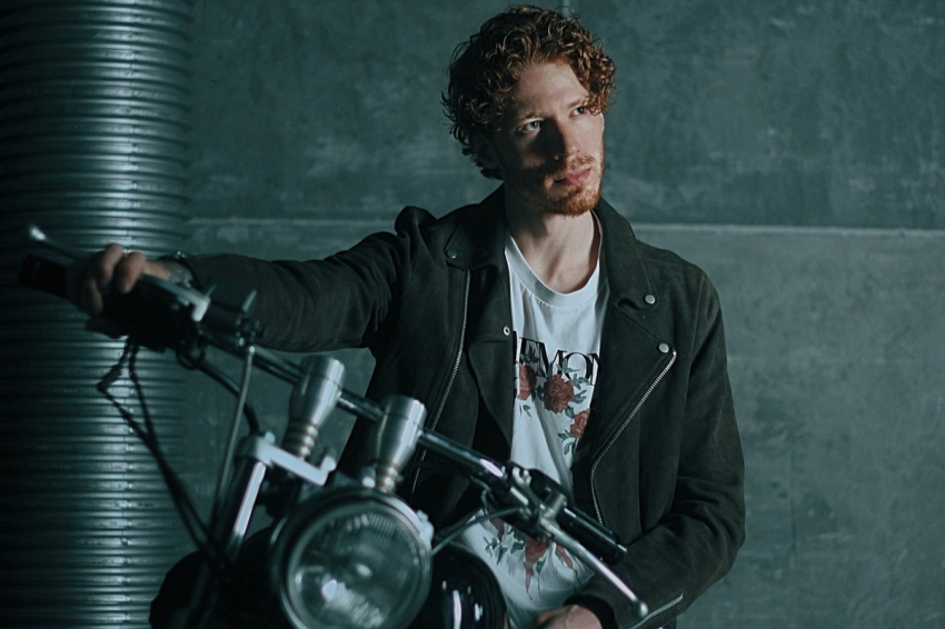 Сын Орбакайте нашел желание с женой показать зрелищные трюки в Калифорнии