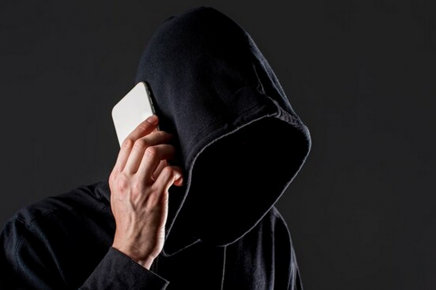 Мошенники под видом Андрея Урганта просят денег у его знакомых