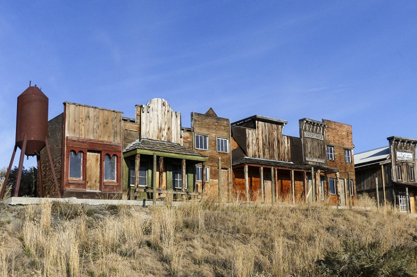 К 2100 году в США могут появиться тысячи городов-призраков