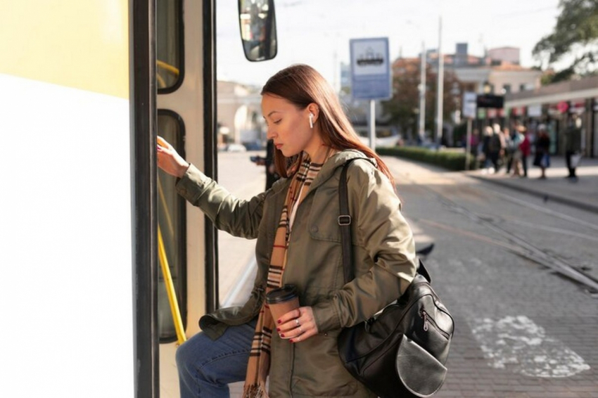 Екатеринбуржец решил побороть транспортный коллапс простым способом