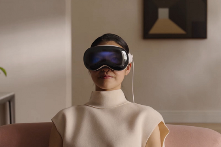 В России решили открыть предзаказы на новую гарнитуру Apple Vision Pro