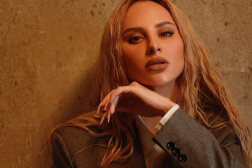 «Черная полоса Анны Асти»: певица перенесла тяжелую операцию — у нее диагностировали редкую болезнь