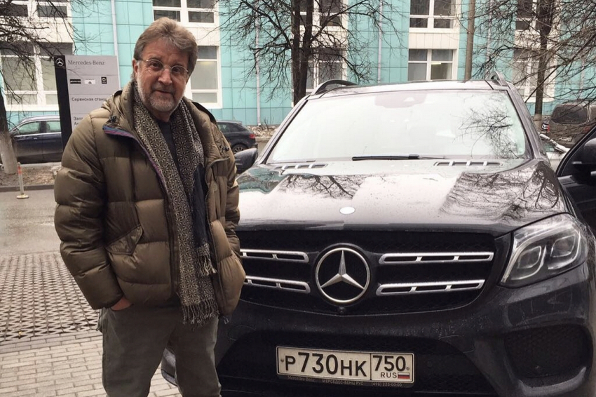 Леонид Ярмольник нашел что сказать о частых перемещениях Аллы Пугачевой