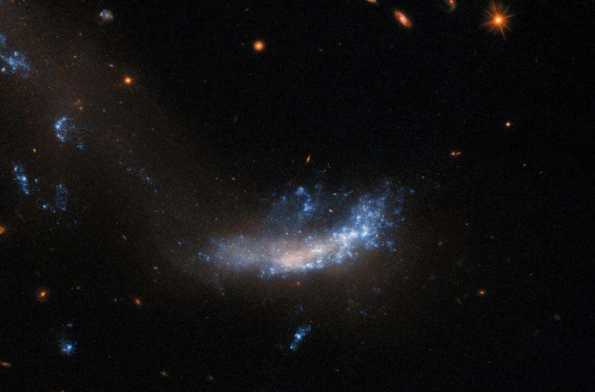 Телескоп «Хаббл» наблюдает место недавней исключительной сверхновой