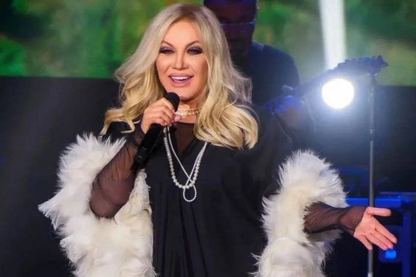 «Россией живу, Россию люблю»: Покинувшая Киев Таисия Повалий расхваливает РФ — певицу яростно раскритиковали украинцы