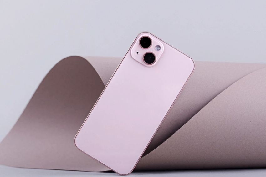 Apple открыла все iPhone в мире для новых игр и приложений