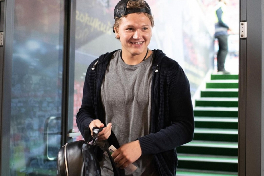 Российский хоккеист Кипризов рассказал, где хочет отметить свой мальчишник — но точно не в России