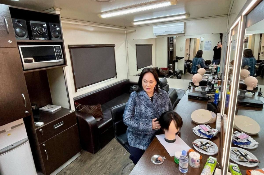 «Берегите себя»: Лариса Гузеева напугала разбитым лицом и синяками - виной всему очередной приступ