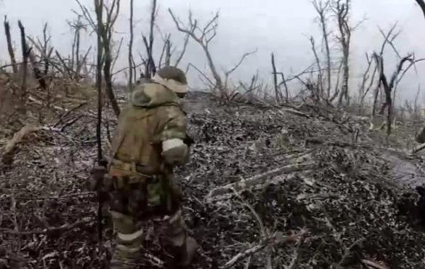 В селе Крынки в Херсонской области продолжаются активные боевые действия