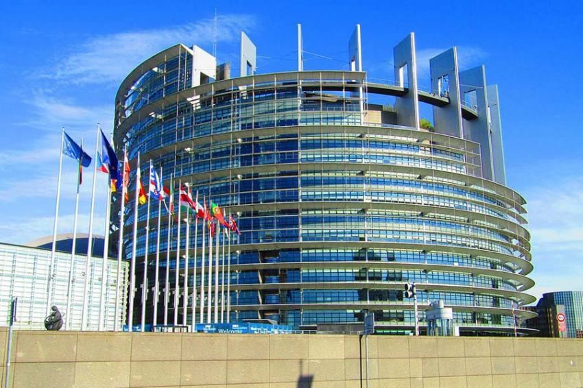 В Европарламенте провалился призыв не признавать итоги выборов в России