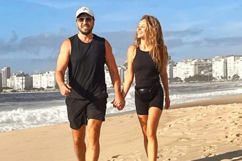 Александр Ревва покинул Россию вместе с женой запустив путешествие на край света