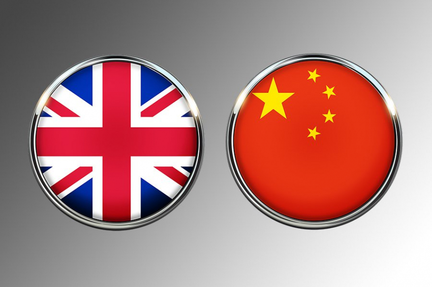 Посольство Китая в Британии заявило, что Пекин примет меры по защите своих фирм от санкций