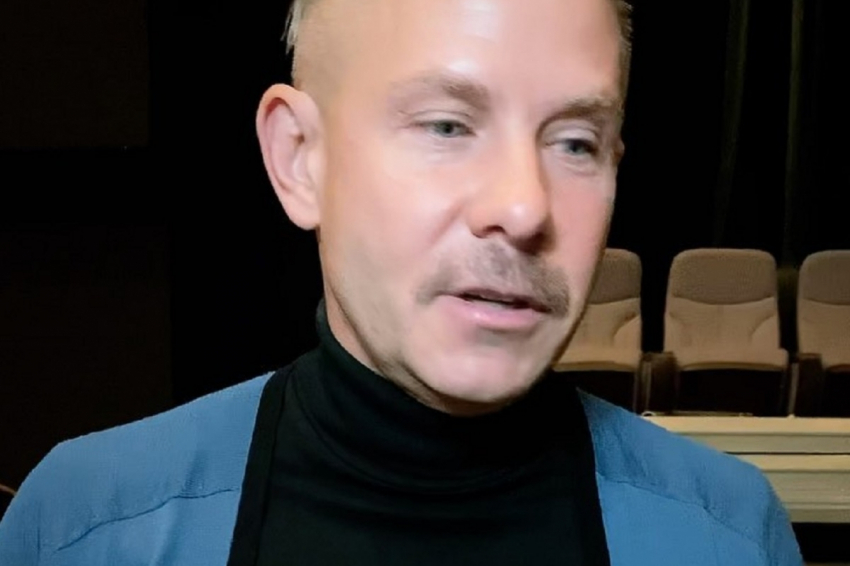 Митя Фомин показал свой загородный дом: Лаура Джугелия отметила наличие интересных экспонатов