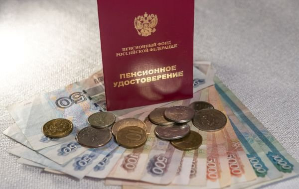 Правительство профинансирует проекты по уходу за пенсионерами и инвалидами