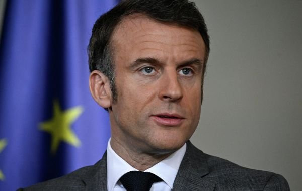 Макрон в частной беседе заявил о скором падении Украины