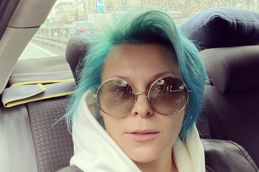 Жителей России разозлило возвращение актрисы Яны Трояновой