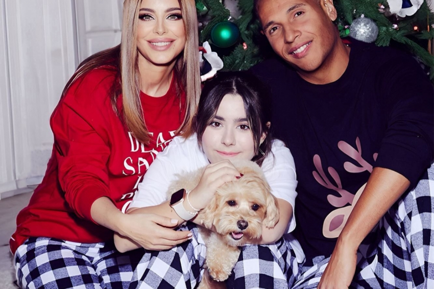 Певица Ани Лорак рассказала поклонникам о том, какие проблемы у нее возникают сейчас в воспитании дочери