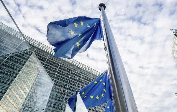 В ЕК заявили о трудностях с согласованием нового пакета санкций против России