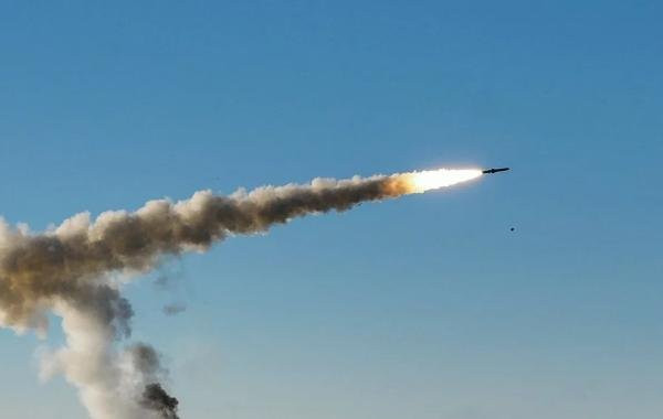 Новые удары по Украине сегодня: взрывы 16 апреля прогремели в ряде городов