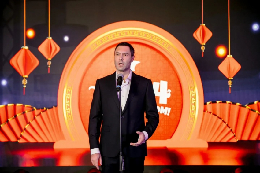 «Вокруг ТВ»: Борьба с лишним весом довела Кунгурова до смерти