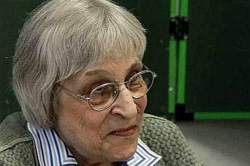 Поэтесса Мориц намерена запретить бардам Никитиным исполнять песни на свои стихи